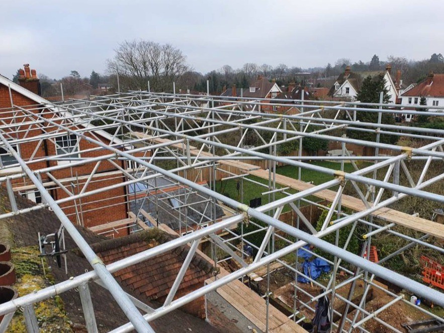 Cost Considerations for Commercial Scaffolding Hire