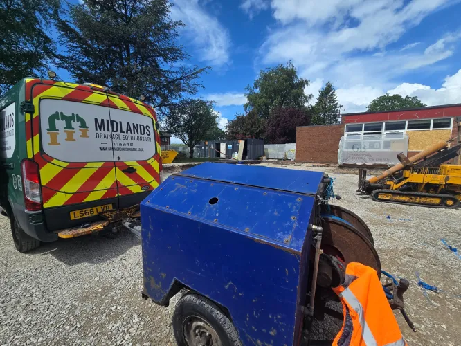 Drain tracing and drain survey