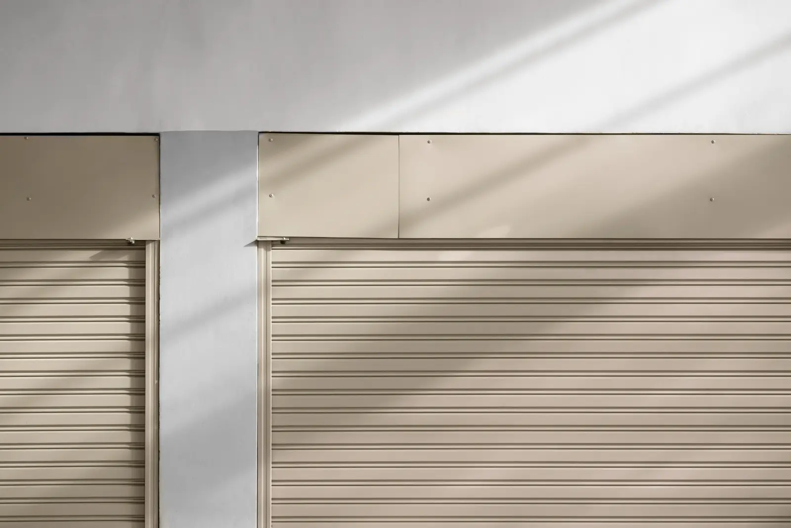 Roller Shutters For Commercial Buildings Leeds, Nottingham, Huddersfield, Sheffield, Yorkshire