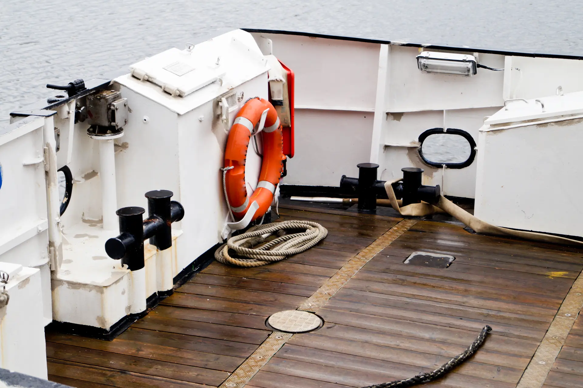 How to Spot a Worn or Damaged Marine Hose