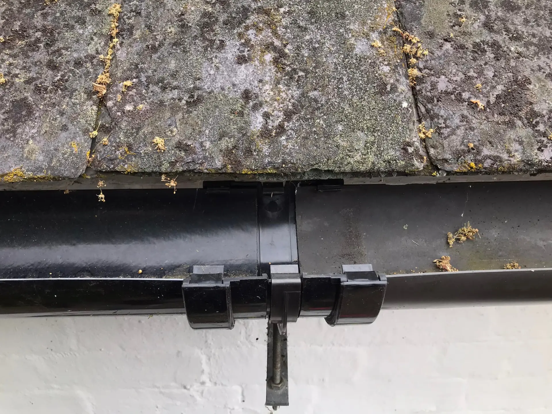 Gutter Maintenance Alton, Herriard and Medstead