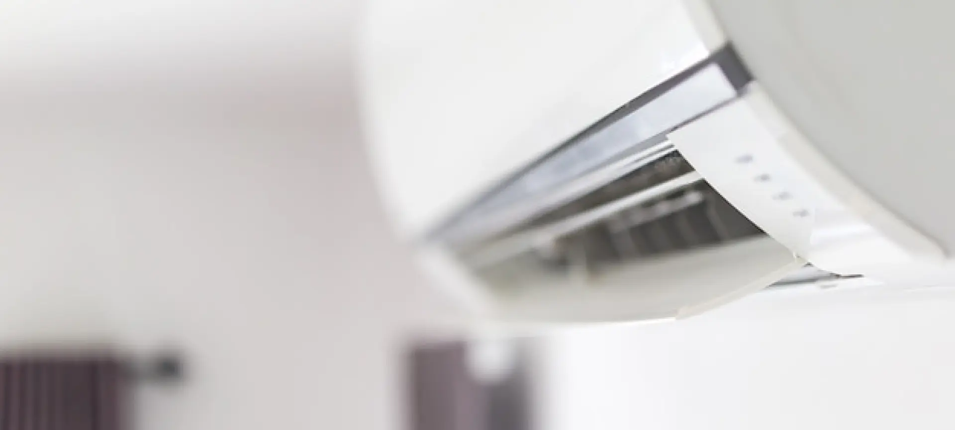 Signs Your Air Conditioning System Needs Servicing Signs Your Air Conditioning System Needs Servicing