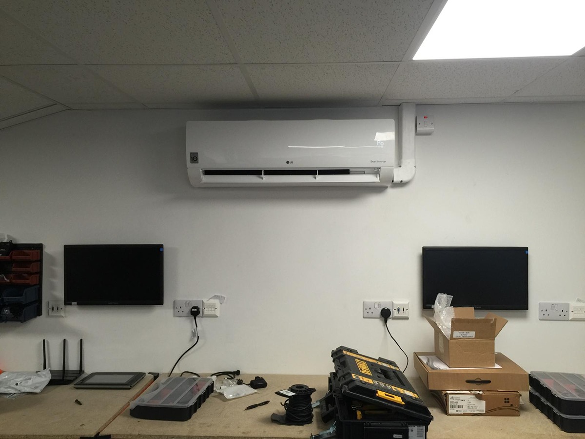 The Right Time to Service Your Air Conditioning The Right Time to Service Your Air Conditioning