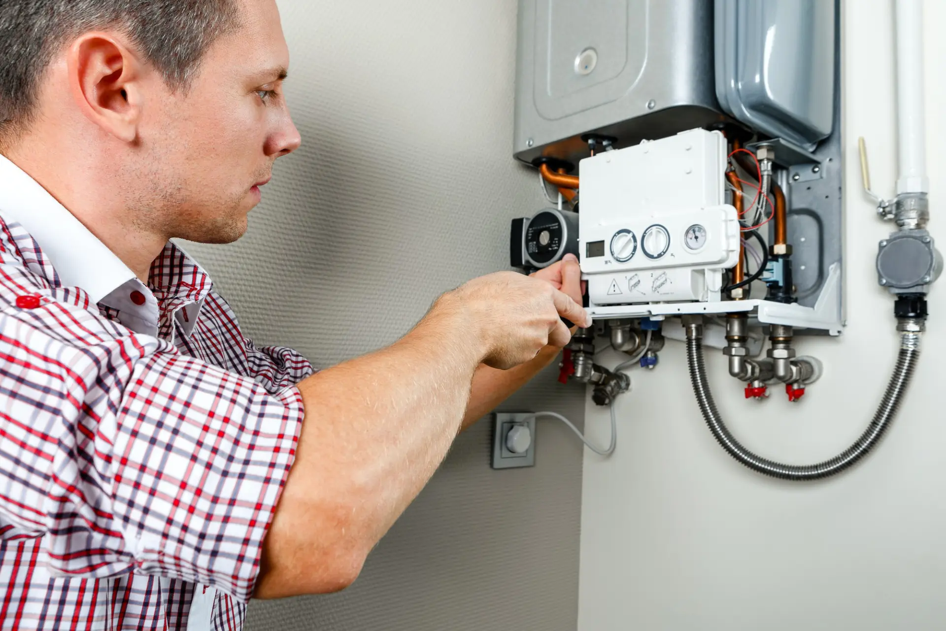 Avoiding temporary repairs for serious leaks