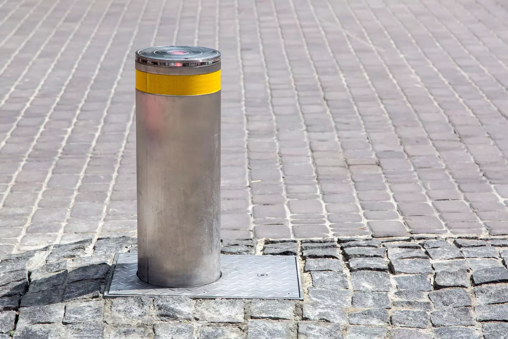 Traffic Barriers Leeds, Nottingham, Huddersfield, Sheffield, Yorkshire 