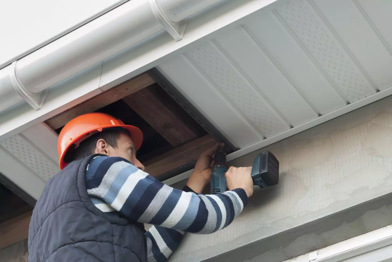 Gutters Facias And Sofits Repair And Replacement | Woking, Guildford, Surrey, London