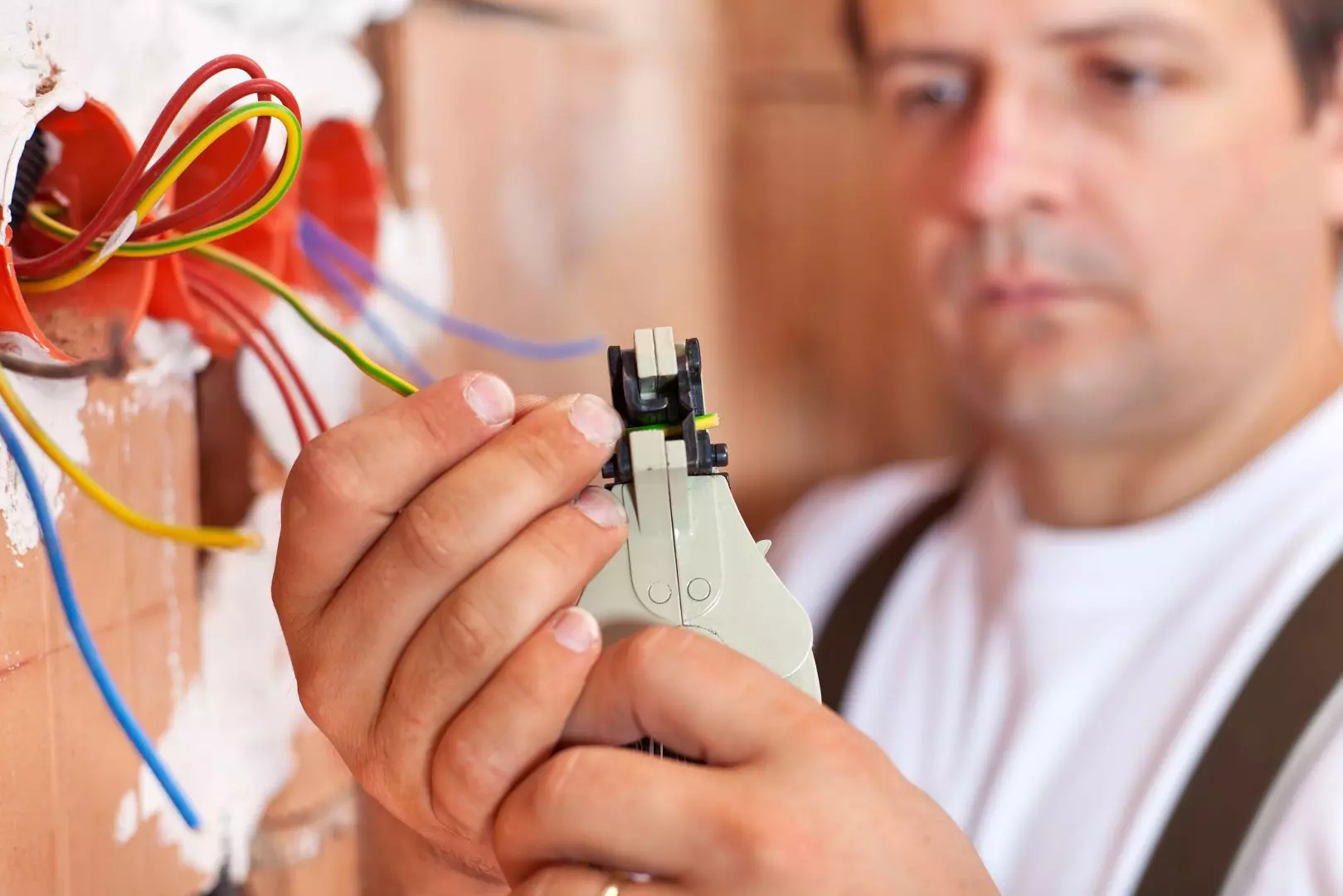 The Cost Of Electrical Repairs: What To Expect