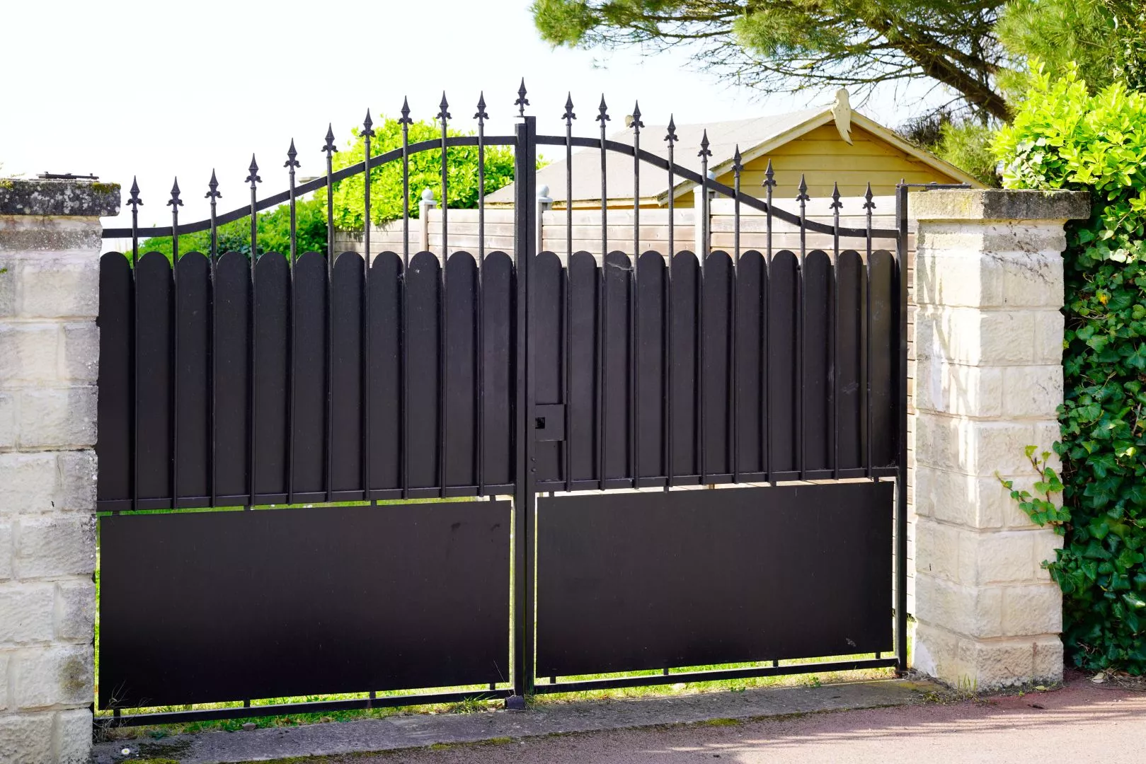 How Much Does A New Gate Cost UK