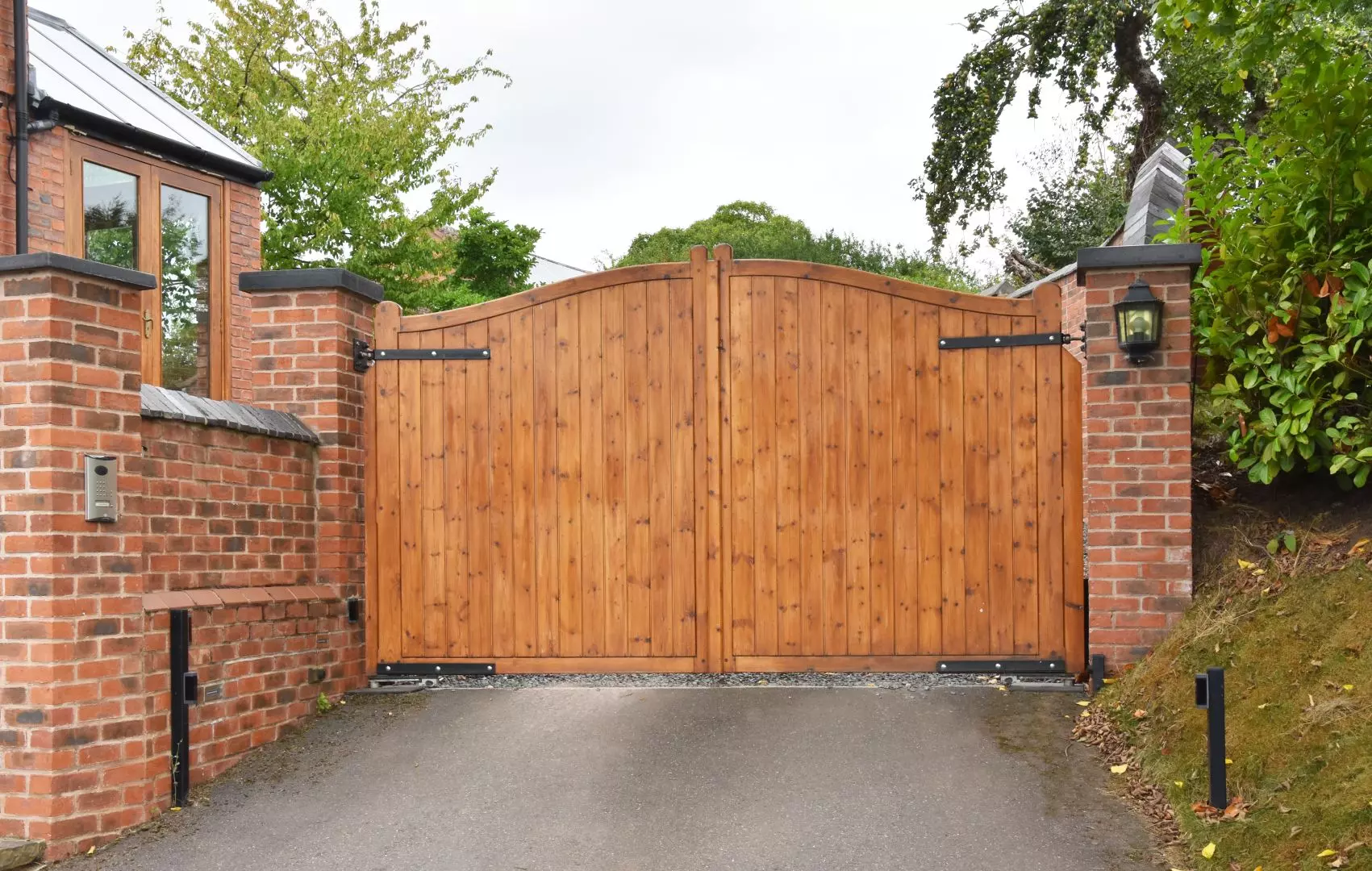 Choosing The Right Gate Manufacturer