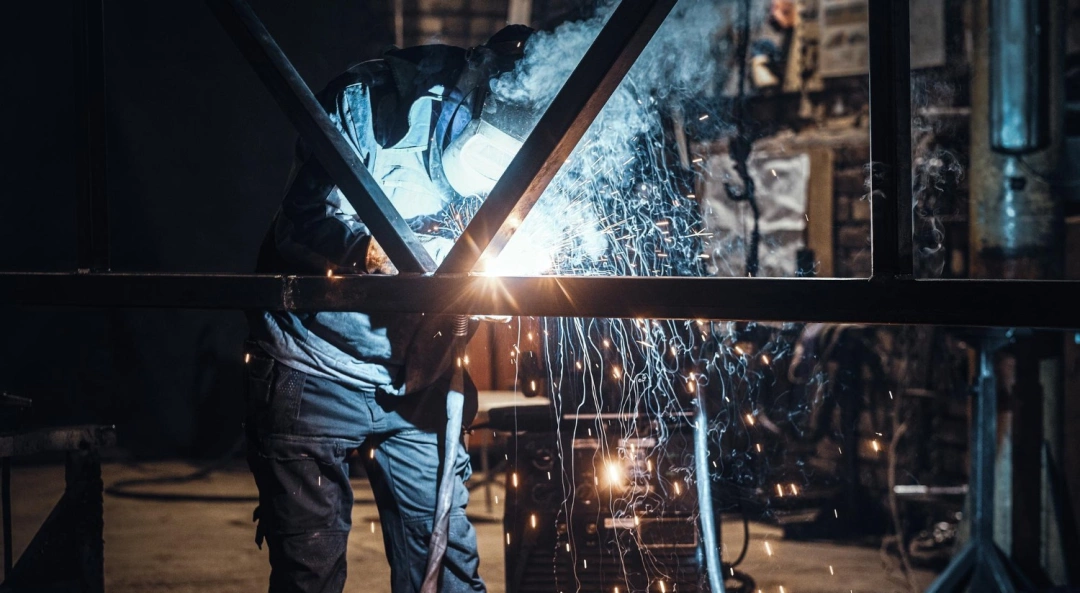 Thinking Of Hiring A Welder? Here's What You Should Know