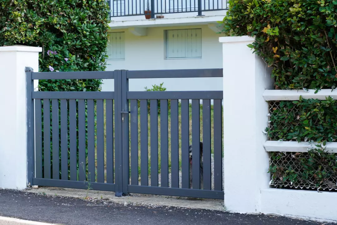 Benefits of Installing a Front Gate on Your Home