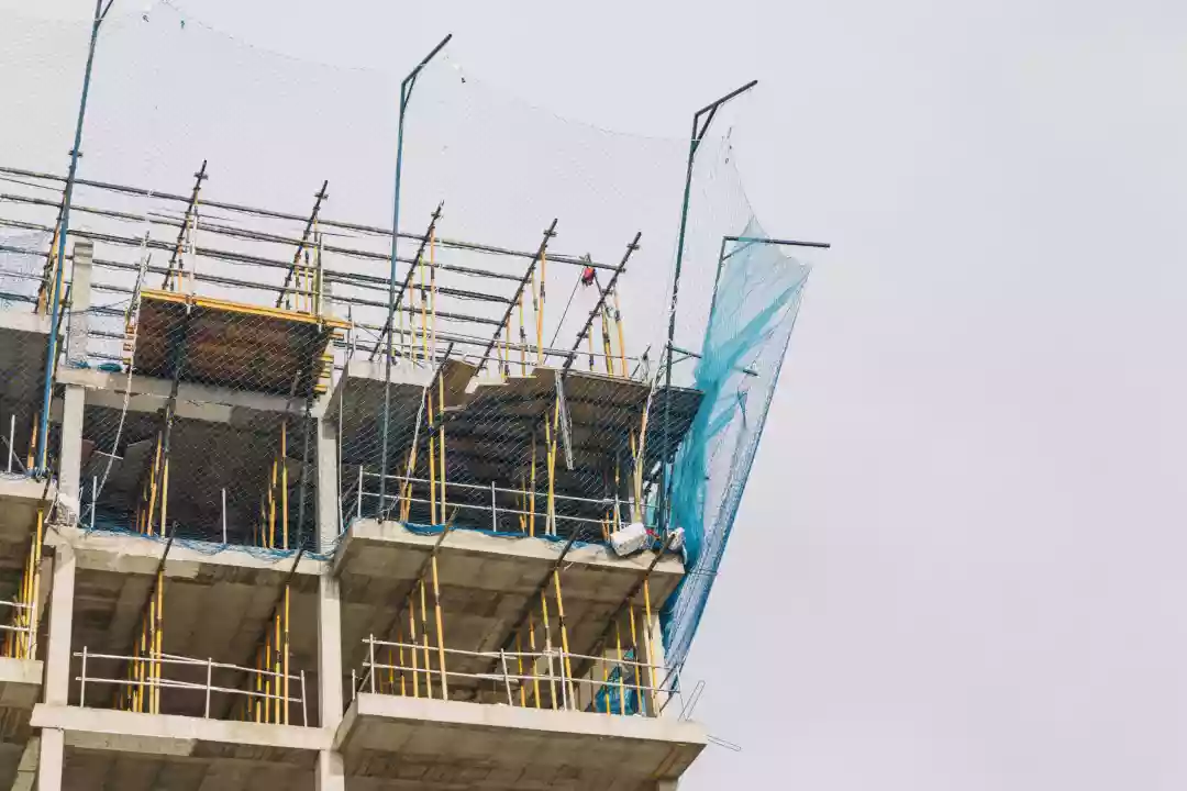 The Benefits Of Hiring Professional Scaffolding Services For Your Construction Project