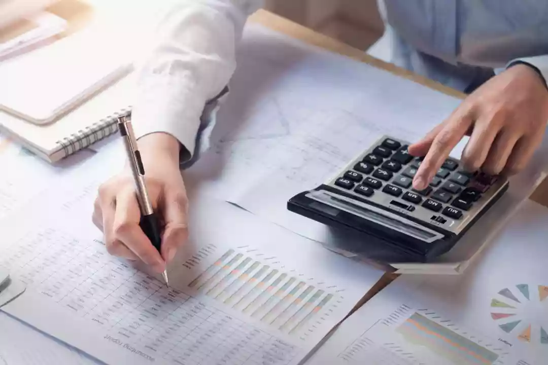 What Benefits Can I Gain From Hiring An Accountant To Help With My Finances?