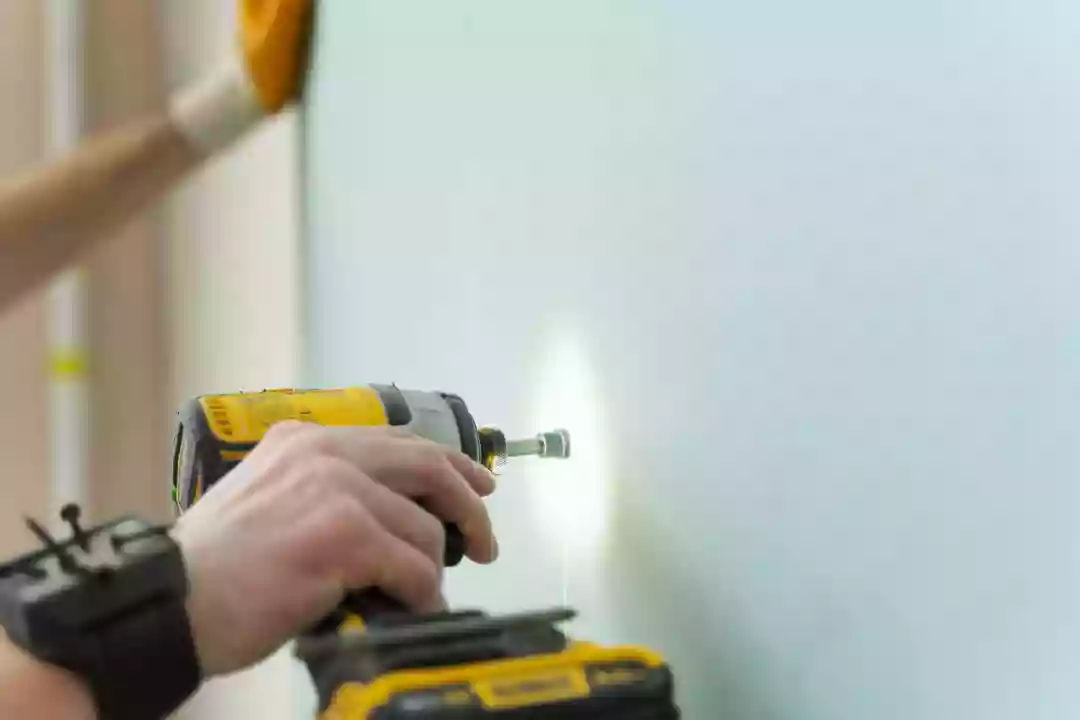 Essential Questions To Ask A Handyman Before You Hire Them
