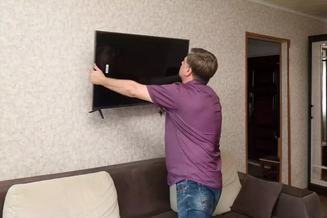 Home Entertainment Installation: Advantages Of Hiring A Professional