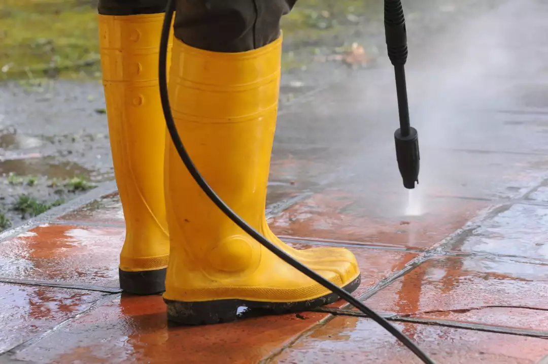 Why Is Professional Patio and Driveway Cleaning Far More Effective Than A DIY Job