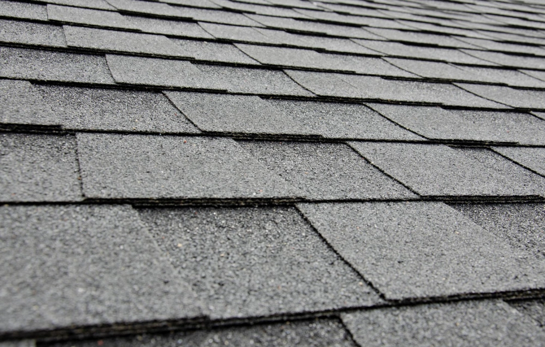 Felt Shingles Vs Roof Tiles Which Should You Choose?