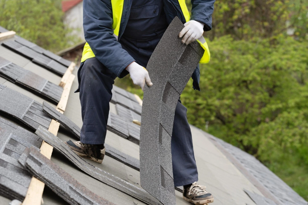 Common Roof Problems In The UK and How Professionals Fix Them