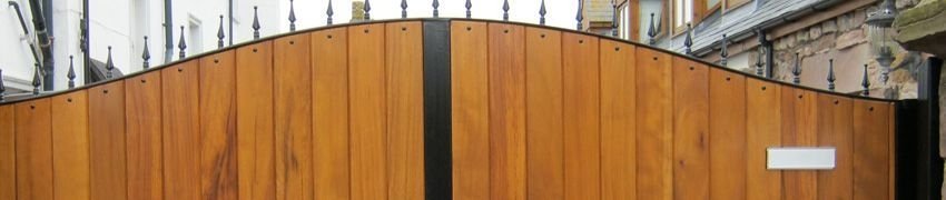 The different types of Wooden Electric Gates Image